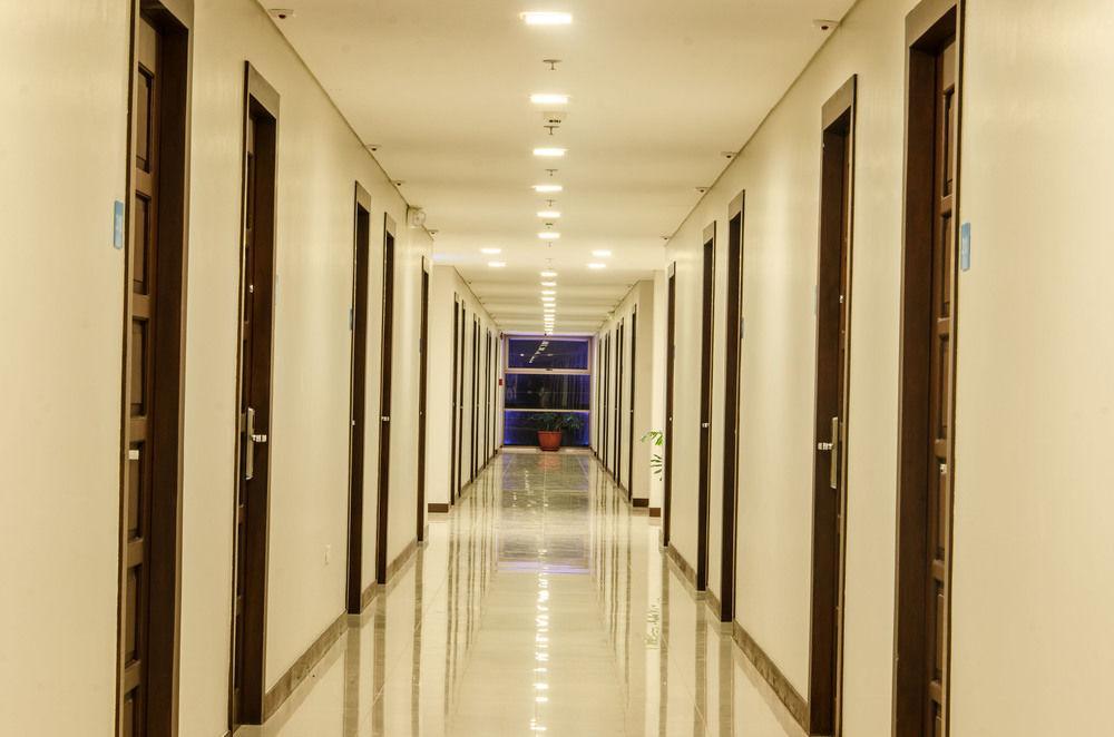 Fersal Hotel - Puerto Princesa Exteriör bild
